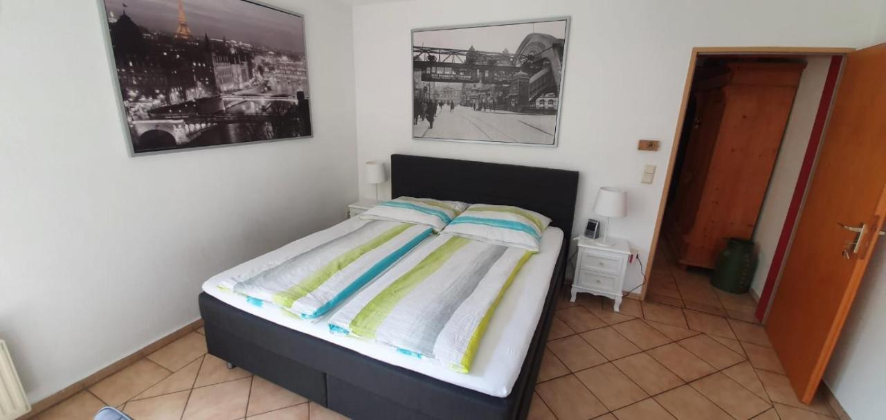Chrissi Und Micha Apartamento Remscheid Exterior foto